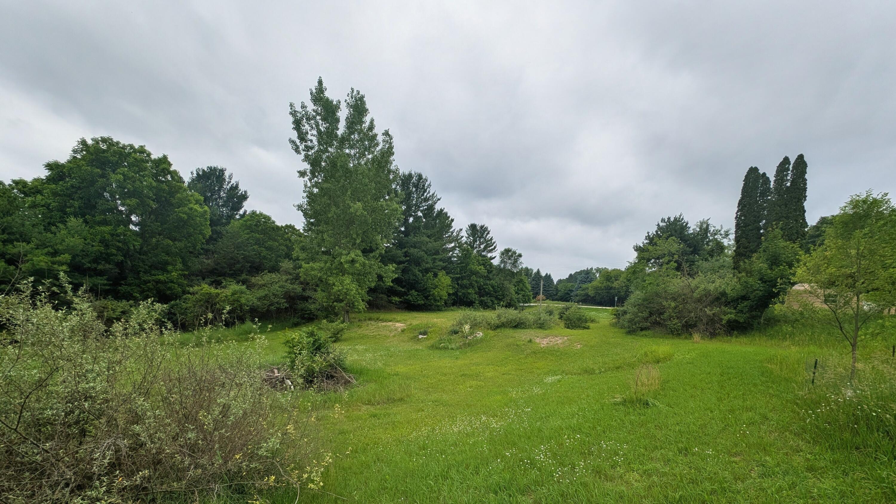 9681 Southwest Greenville Road Greenville, MI 48838 - Photo 7 of 9 6141ece2-5f68-477d-a53d-db178101f073-1_a