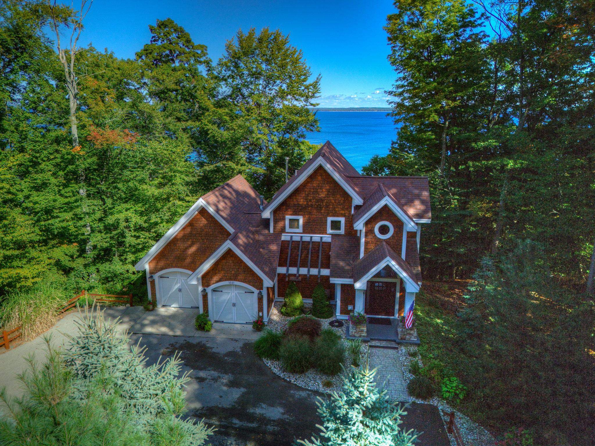 1031 South Bay View Trail Suttons Bay, MI 49682 - Photo 4 of 92