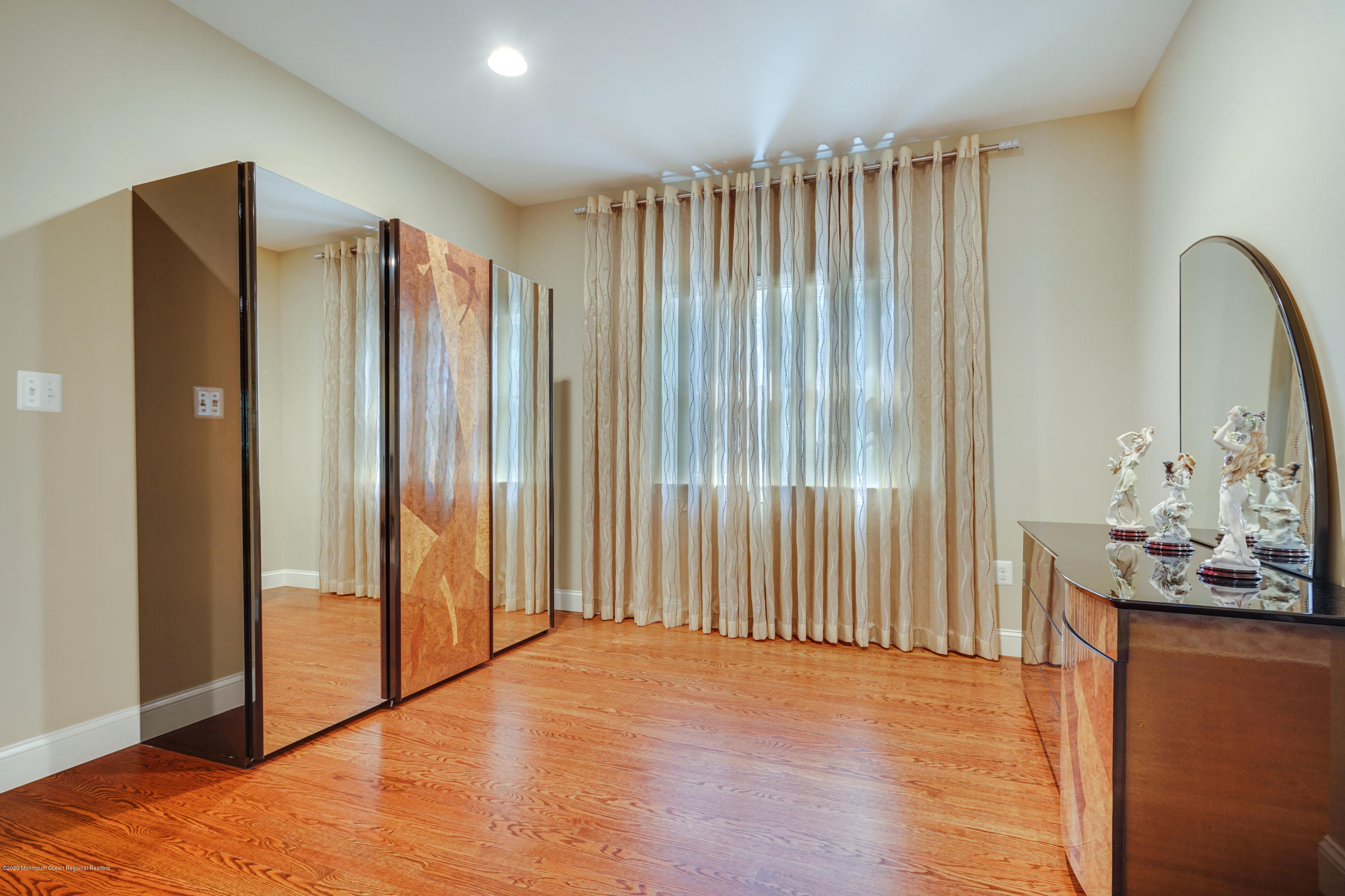 70 Edgewood Road Morganville, NJ 07751 - Photo 37 of 53 071_dsc02832