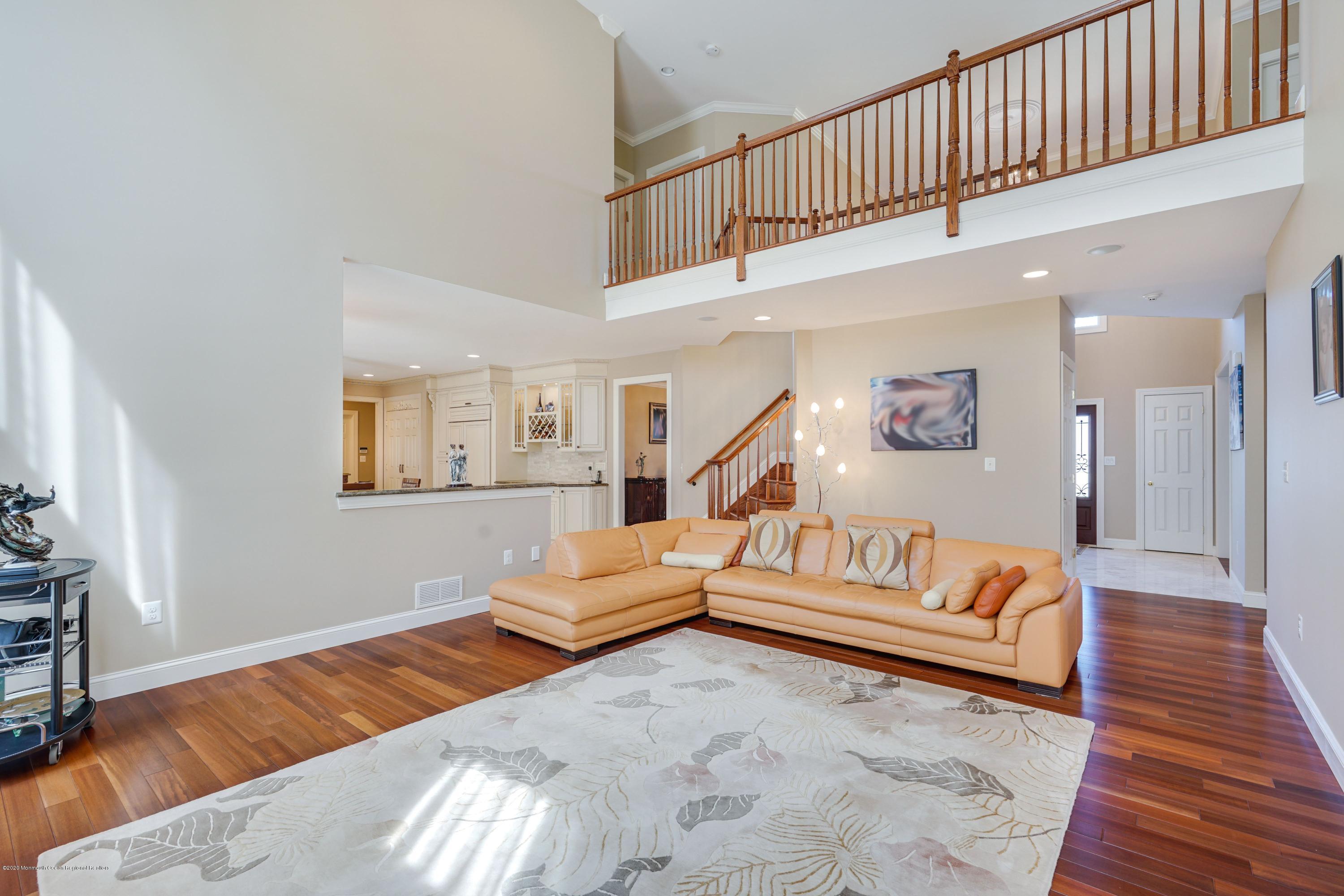 70 Edgewood Road Morganville, NJ 07751 - Photo 10 of 53 crinewest2