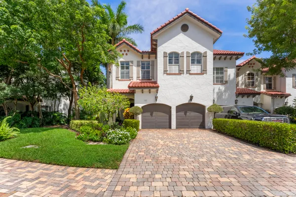 $1,999,000 | 1527 Estuary Trail, Delray Beach, FL 33483