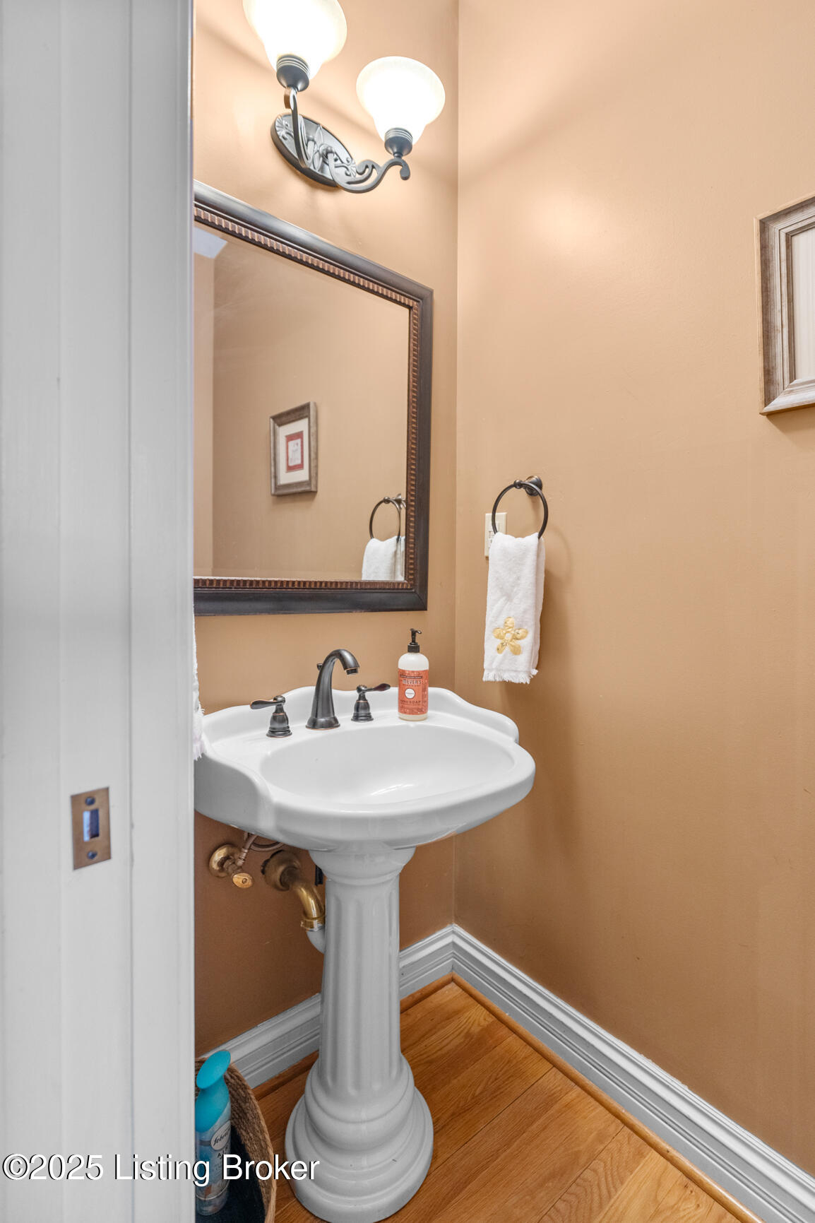 14019 Hickory Ridge Road Louisville, KY 40245 - Photo 31 of 58 DSC02163