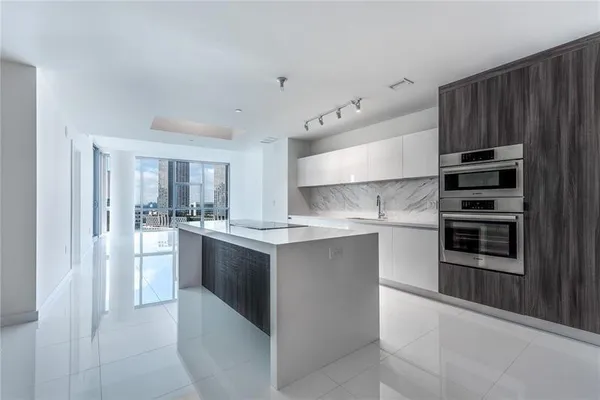$1,835,000 | 851 Northeast 1st Avenue, Unit 1912, Miami, FL 33132