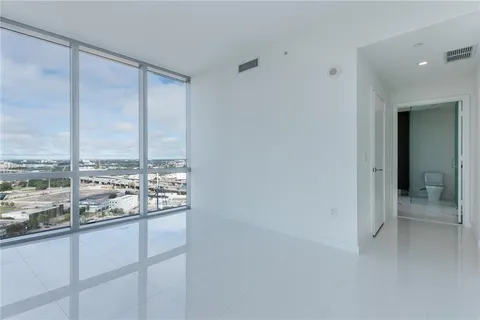 $1,835,000 | 851 Northeast 1st Avenue, Unit 1912, Miami, FL 33132