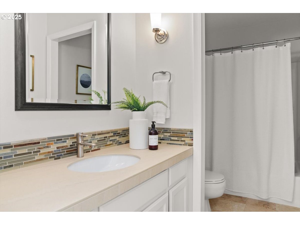 1558 Southwest Upper Hall Street Portland, OR 97201 - Photo 33 of 48 Gallery Image 33