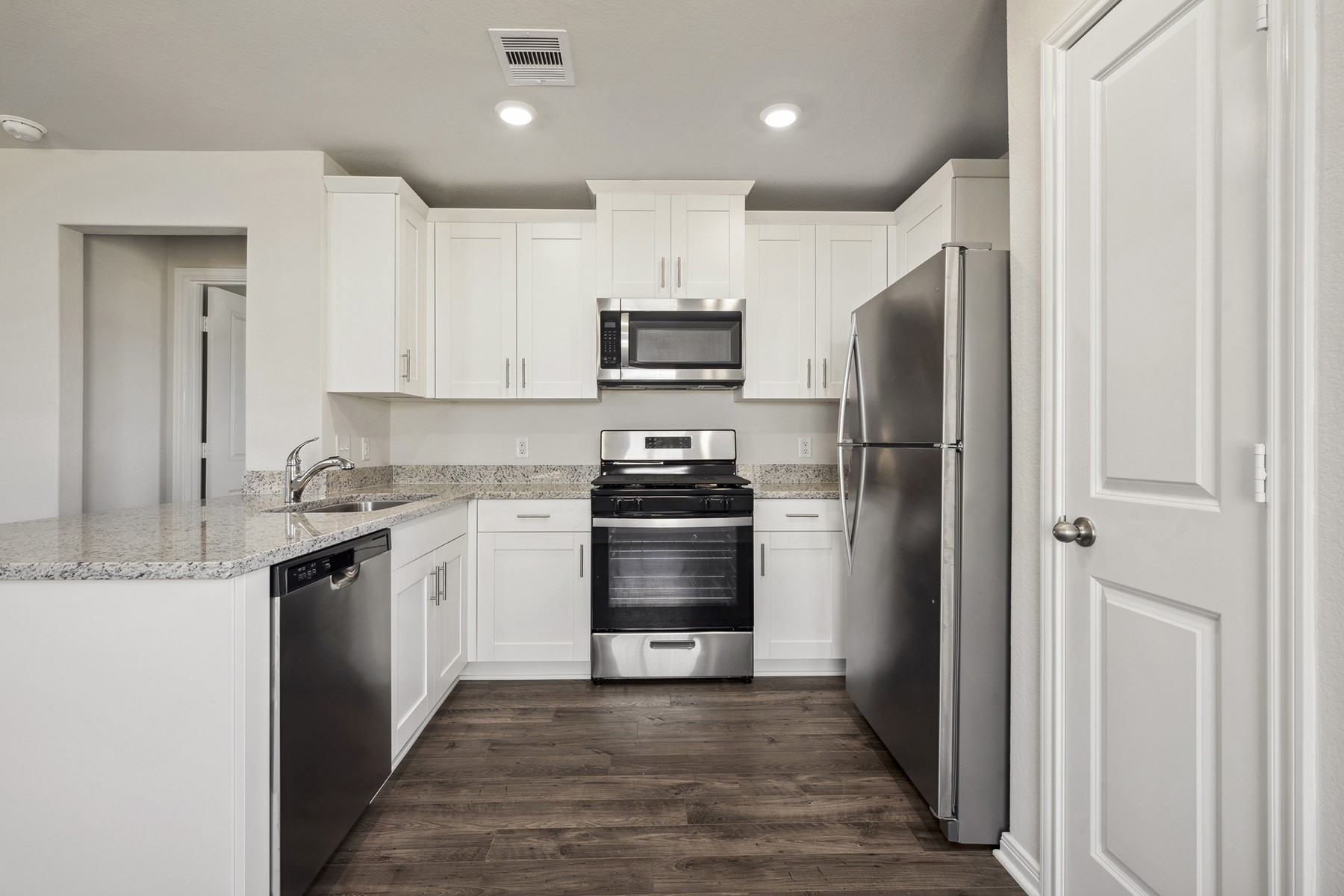 10343 Red Cardinal Drive Cleveland, TX 77328 - Photo 9 of 22