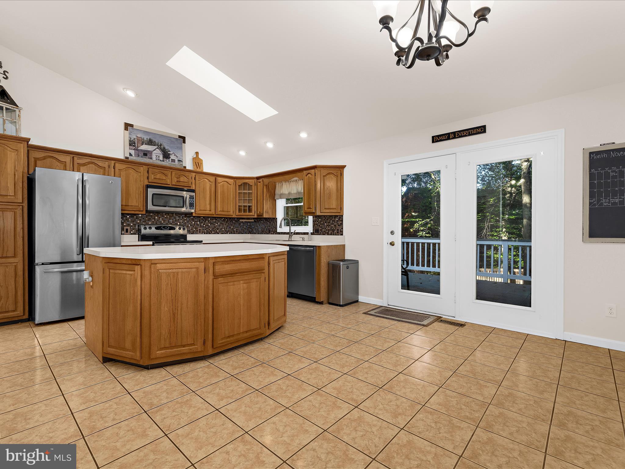 6798 Balmoral Ridge New Market, MD 21774 - Photo 9 of 49