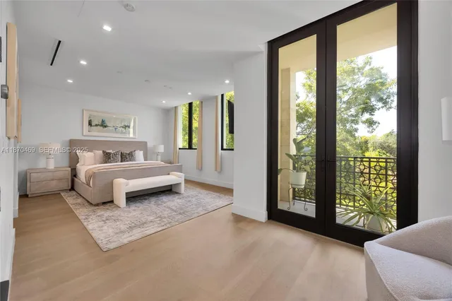 $4,750,000 | 617 Almeria Avenue, Coral Gables, FL 33134