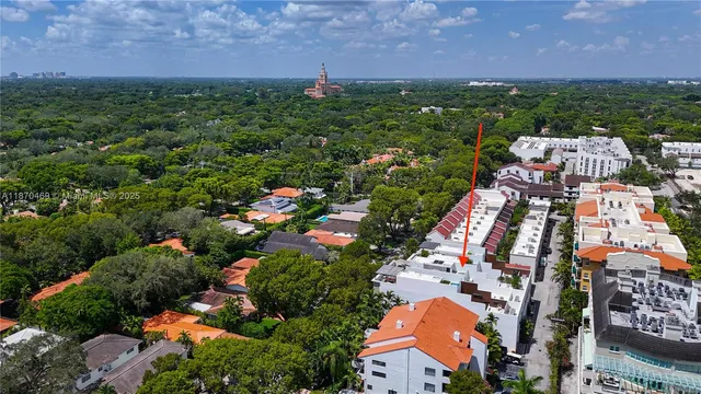$4,995,000 | 617 Almeria Avenue, Coral Gables, FL 33134