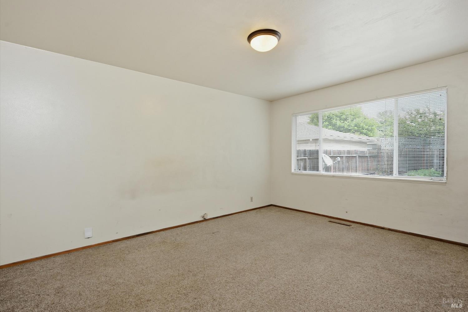 320 Shortt Road Santa Rosa, CA 95405 - Photo 16 of 24