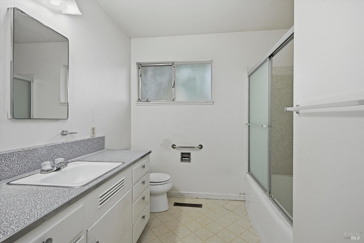 320 Shortt Road Santa Rosa, CA 95405 - Photo 17 of 24