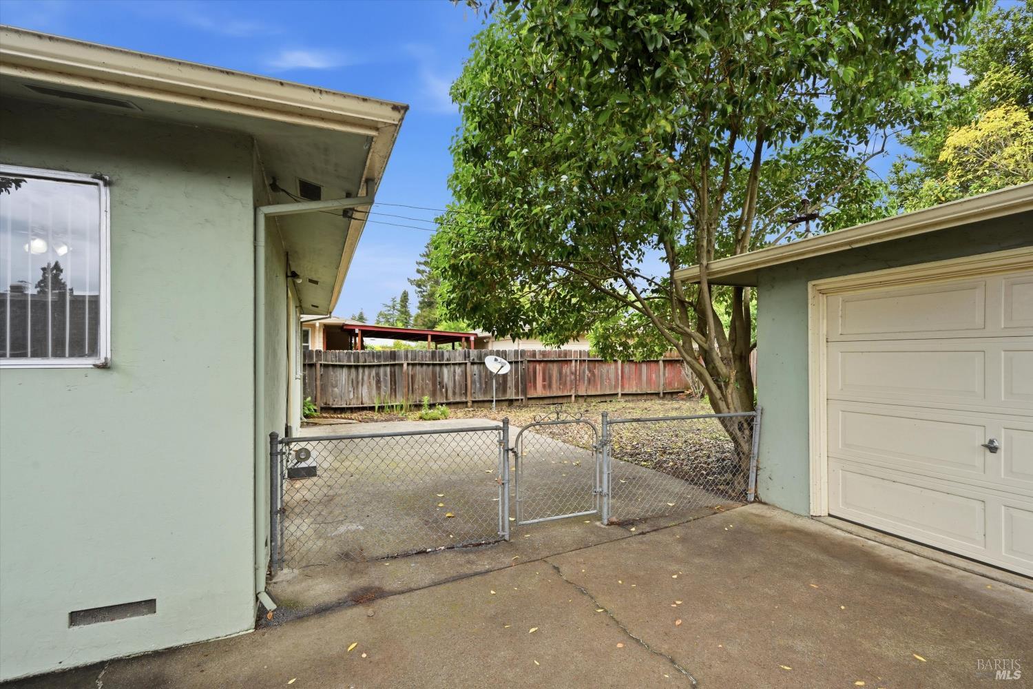 320 Shortt Road Santa Rosa, CA 95405 - Photo 22 of 24
