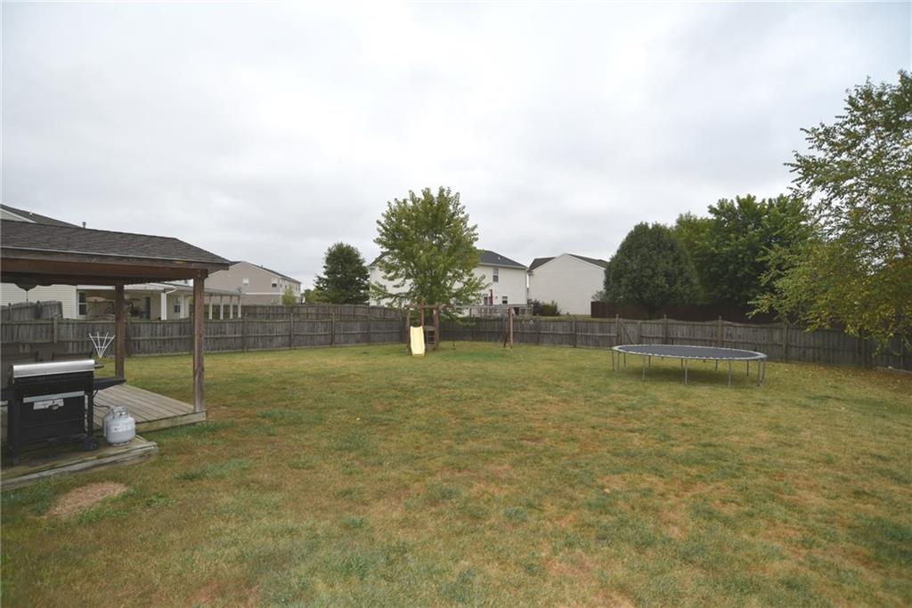 3605 Newberry Road Plainfield, IN 46168 - Photo 3 of 36