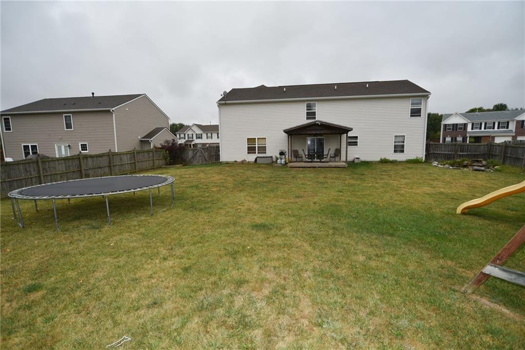 3605 Newberry Road Plainfield, IN 46168 - Photo 4 of 36