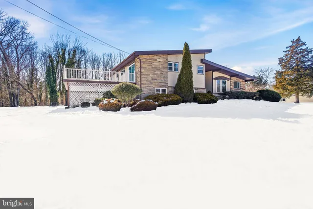 $599,000 | 2811 Bryant Street, Vineland, NJ 08361