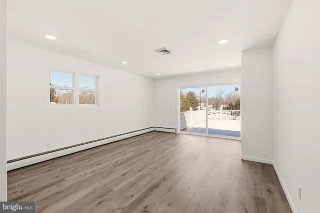 $599,000 | 2811 Bryant Street, Vineland, NJ 08361