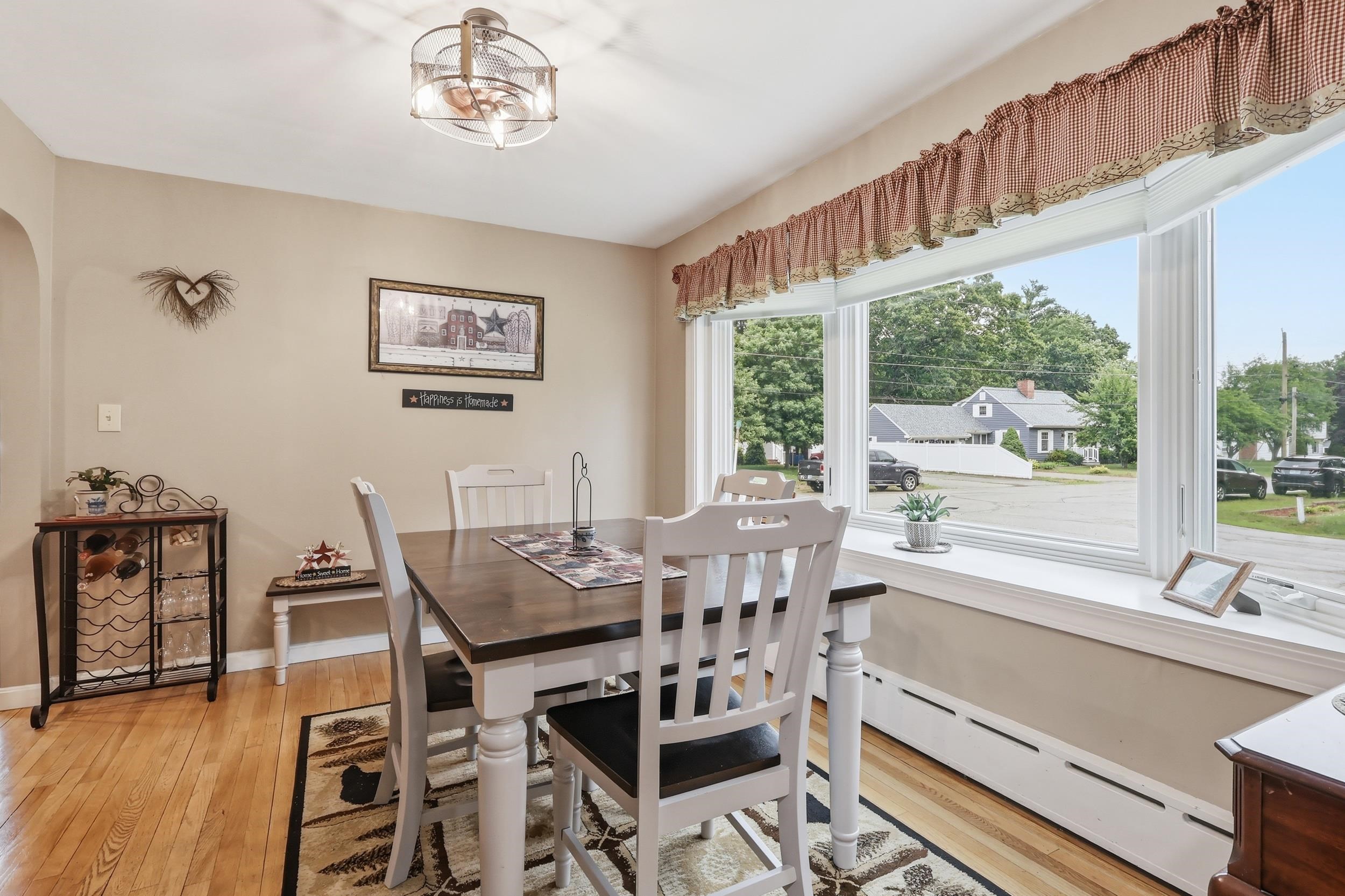 19 Patton Street Rochester, NH 03867 - Photo 5 of 36