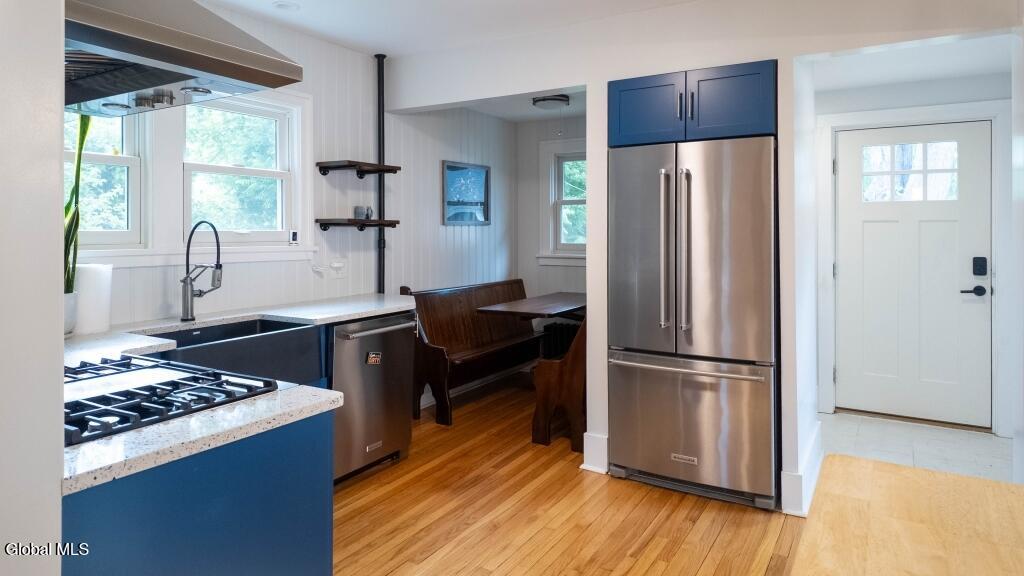 128 Putnam Road Schenectady, NY 12306 - Photo 31 of 44 31-Kitchen View