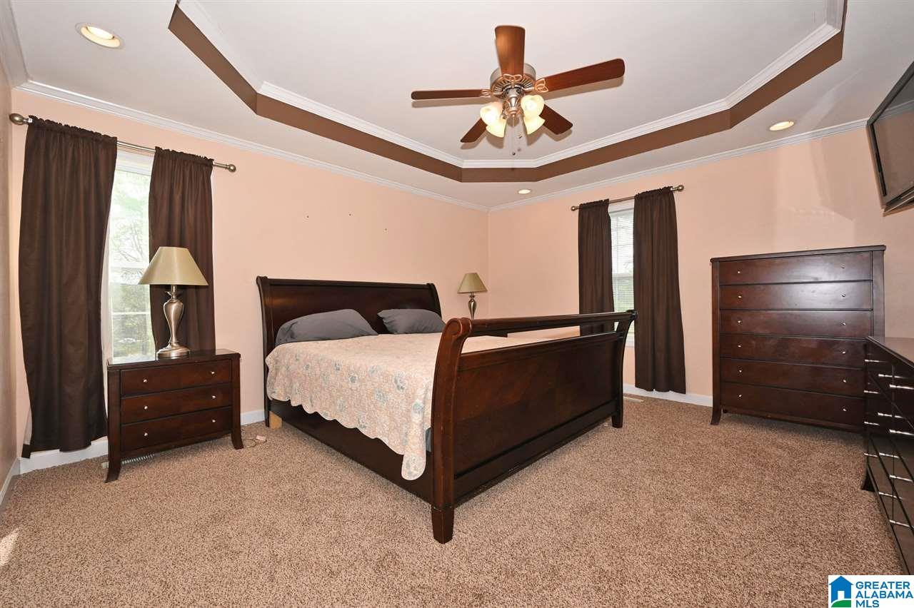 1005 Armstrong Loop Hayden, AL 35079 - Photo 9 of 21