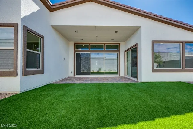 $862,500 | 10351 Hanging Lake Street, Las Vegas, NV 89166