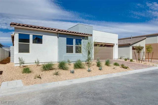 $862,500 | 10351 Hanging Lake Street, Las Vegas, NV 89166