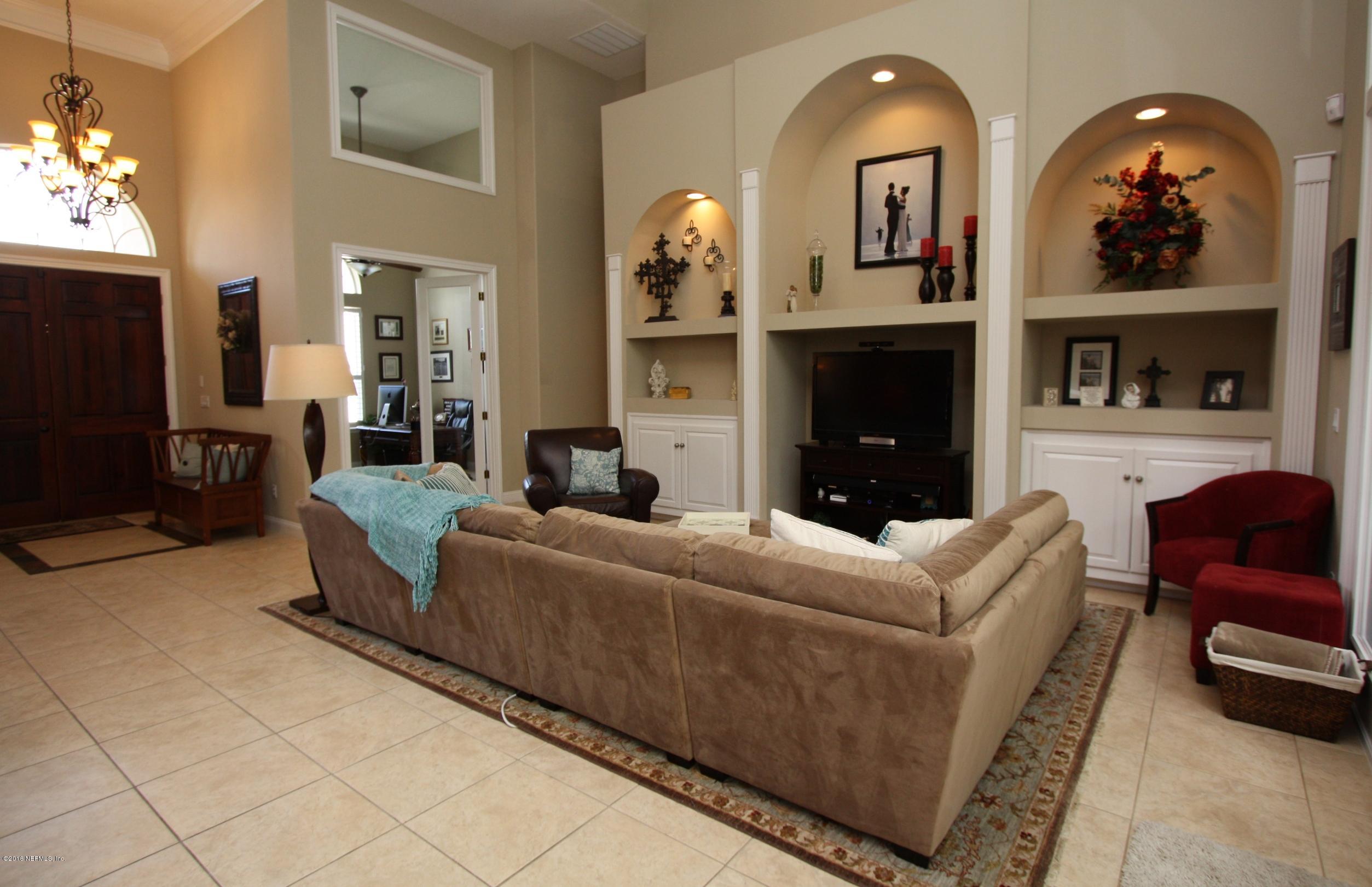 1936 Summit Ridge Road Fleming Island, FL 32003 - Photo 6 of 61 Living Room