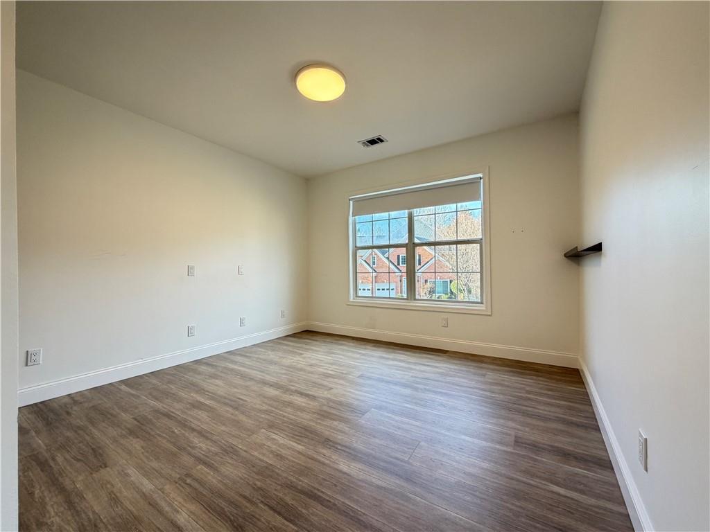 1530 Oglethorpe Run Lane Suwanee, GA 30024 - Photo 33 of 46