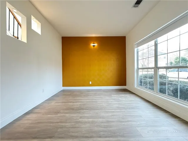 $2,800 | 1530 Oglethorpe Run Lane, Suwanee, GA 30024