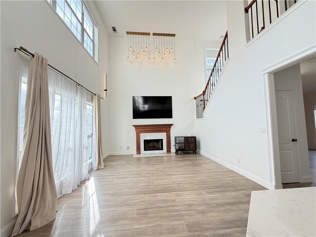 1530 Oglethorpe Run Lane Suwanee, GA 30024 - Photo 10 of 46