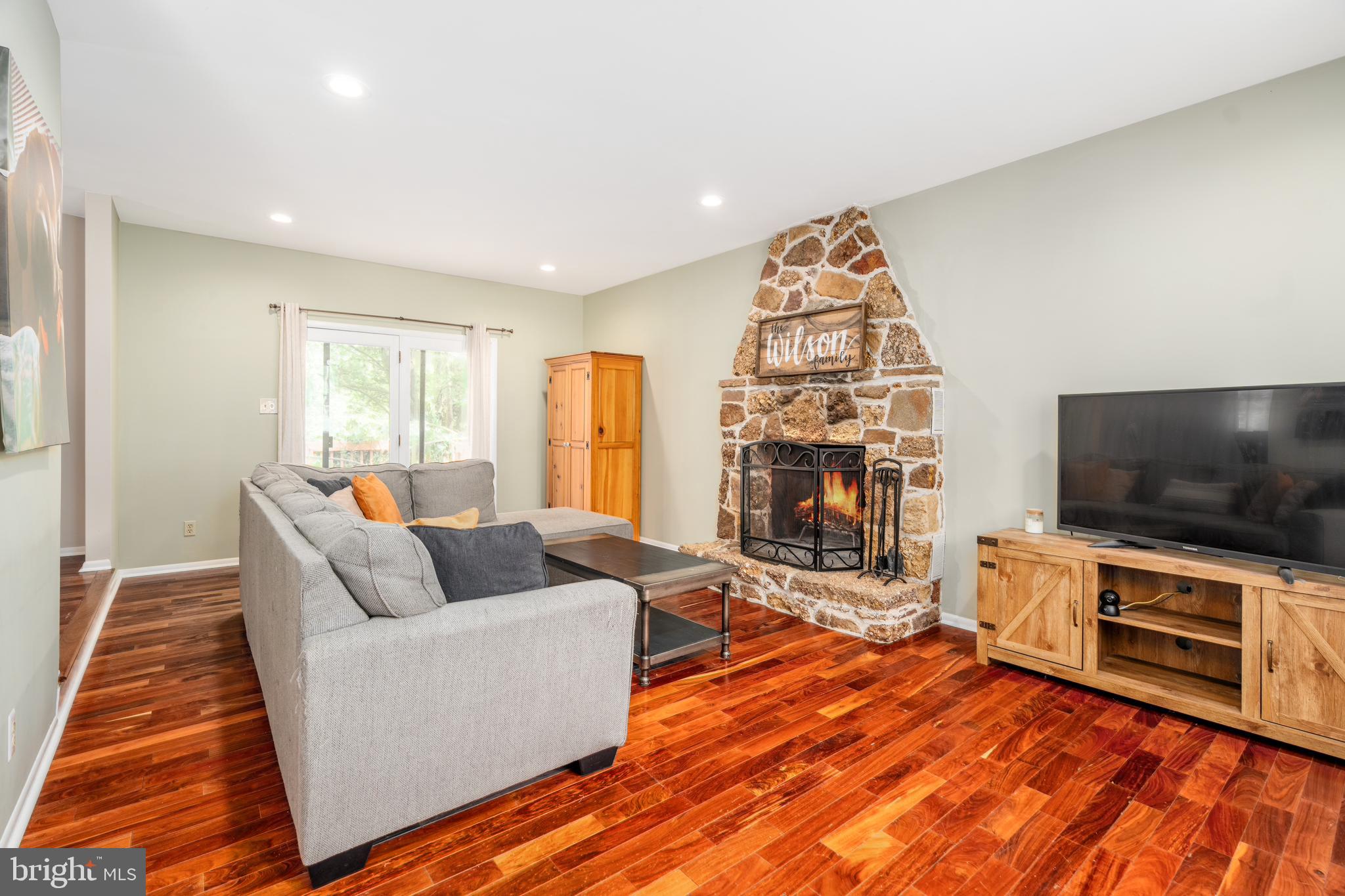 101 White Hall Road Elkton, MD 21921 - Photo 4 of 16 Living room