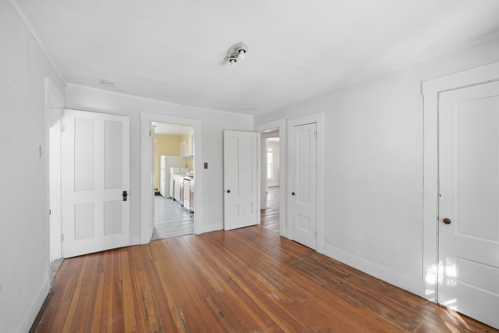 98 Conway Street Greenfield, MA 01301 - Photo 27 of 41