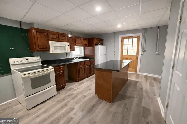 $1,200 | 269 West Hermitage Road Northeast, Unit A, Rome, GA 30161