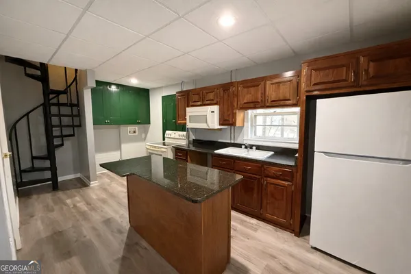 $1,200 | 269 West Hermitage Road Northeast, Unit A, Rome, GA 30161