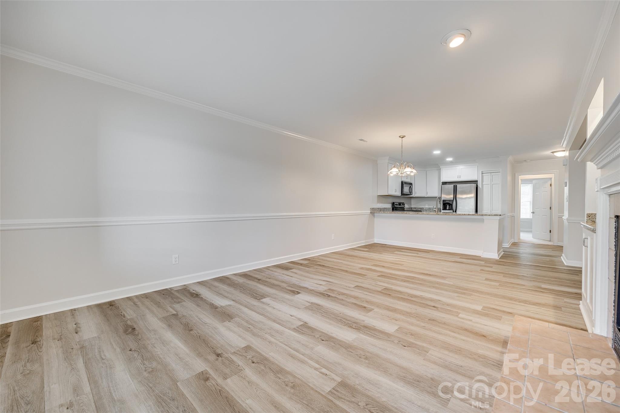 13822 Queens Harbor Road, Unit D Charlotte, NC 28278 - Photo 17 of 37