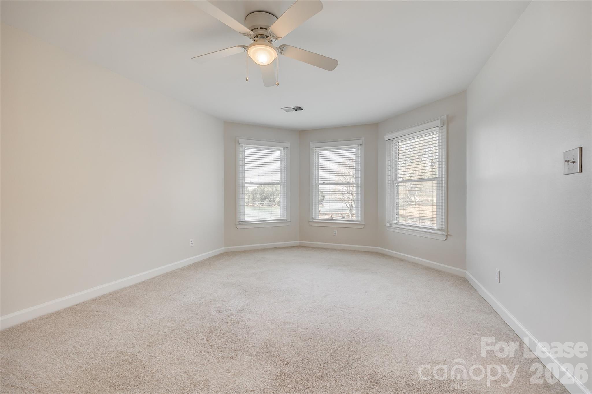 13822 Queens Harbor Road, Unit D Charlotte, NC 28278 - Photo 19 of 37