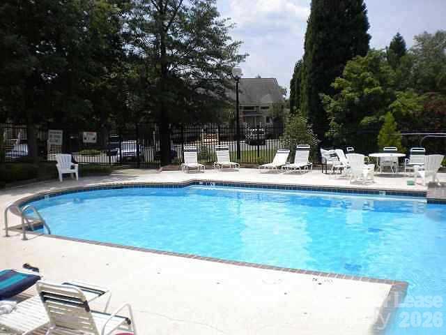 13822 Queens Harbor Road, Unit D Charlotte, NC 28278 - Photo 28 of 37