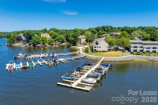 $2,100 | 13822 Queens Harbor Road, Unit D, Charlotte, NC 28278