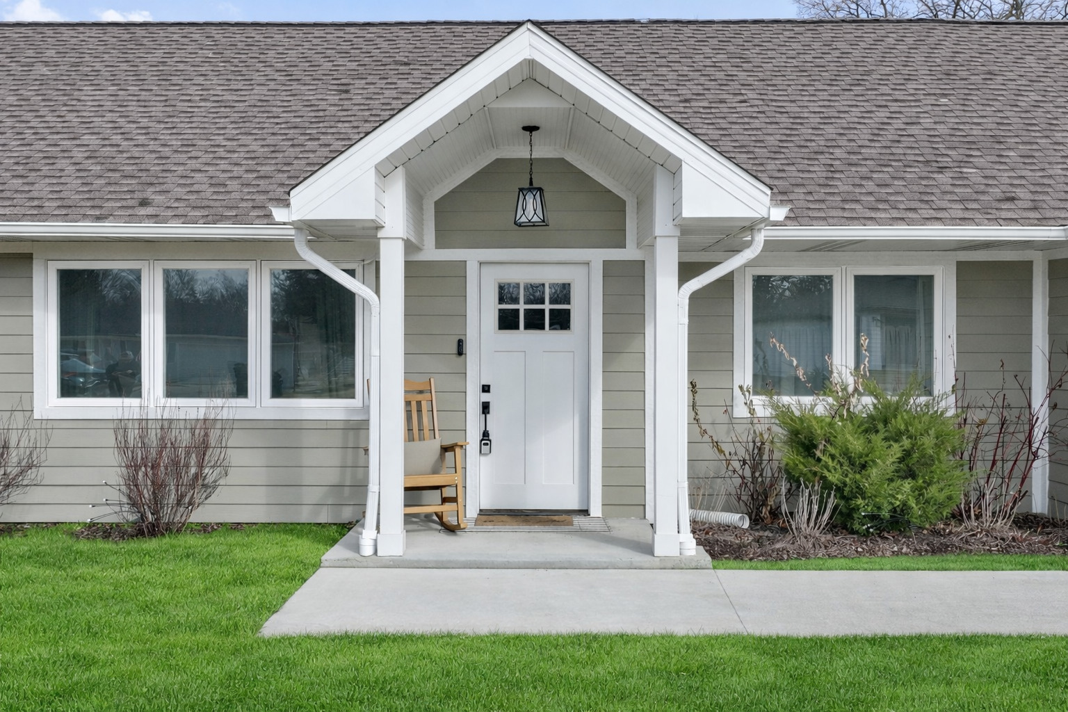 1210 West 55th Place Countryside, IL 60525 - Photo 2 of 21