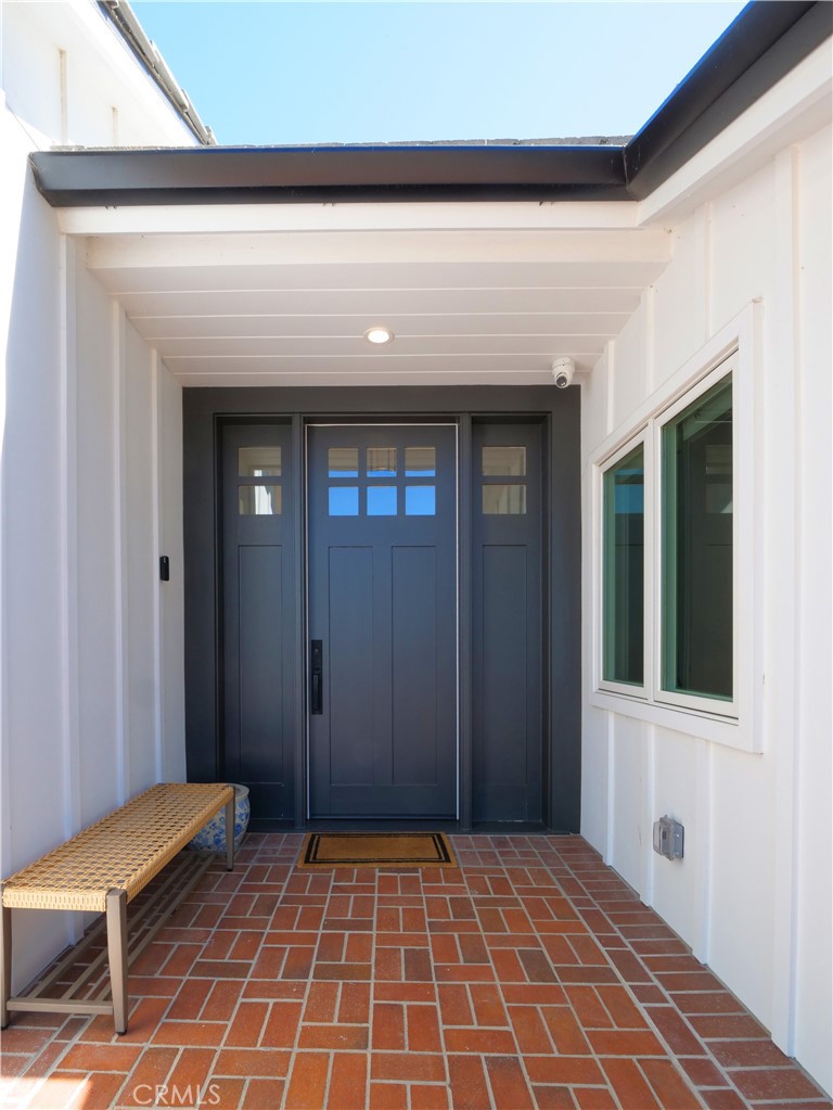 2 Flying Mane Road Rolling Hills, CA 90274 - Photo 46 of 49 a view of a door with a chair