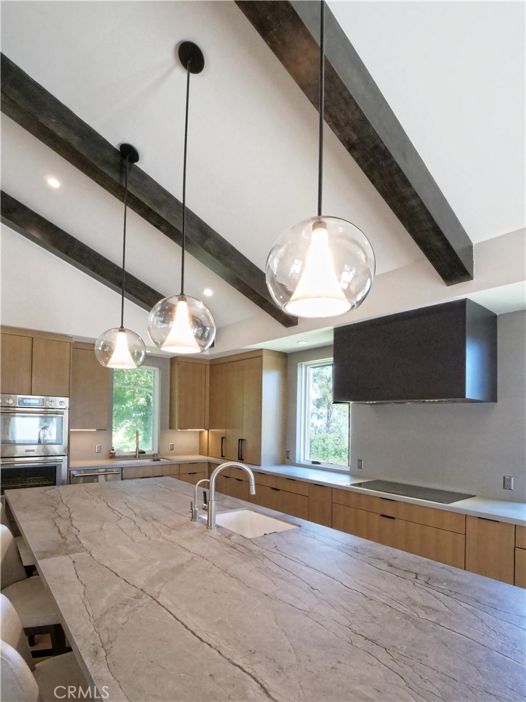 2 Flying Mane Road Rolling Hills, CA 90274 - Photo 10 of 49 a view of a room with gym equipment