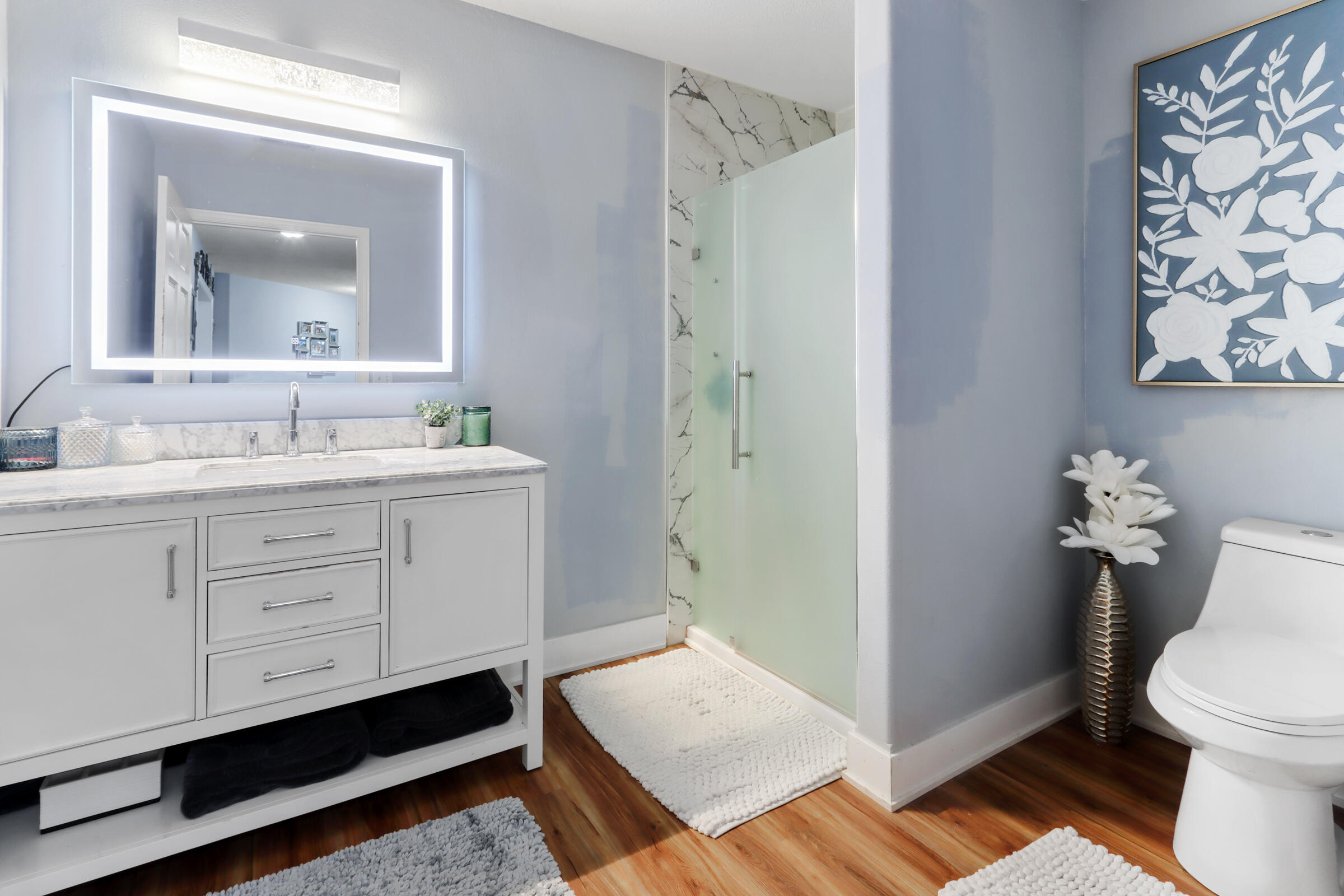 55 Stark Street, Unit 12 Williams Bay, WI 53191 - Photo 11 of 19 Full bath