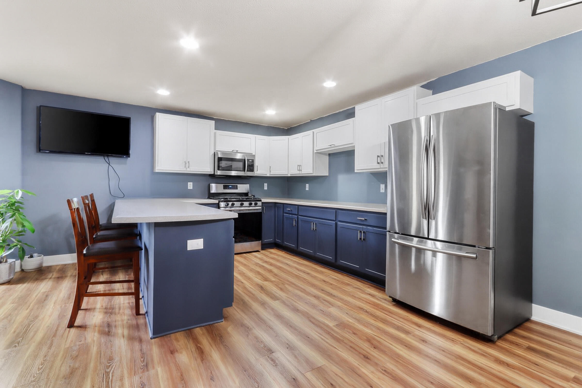 55 Stark Street, Unit 12 Williams Bay, WI 53191 - Photo 2 of 19 Kitchen