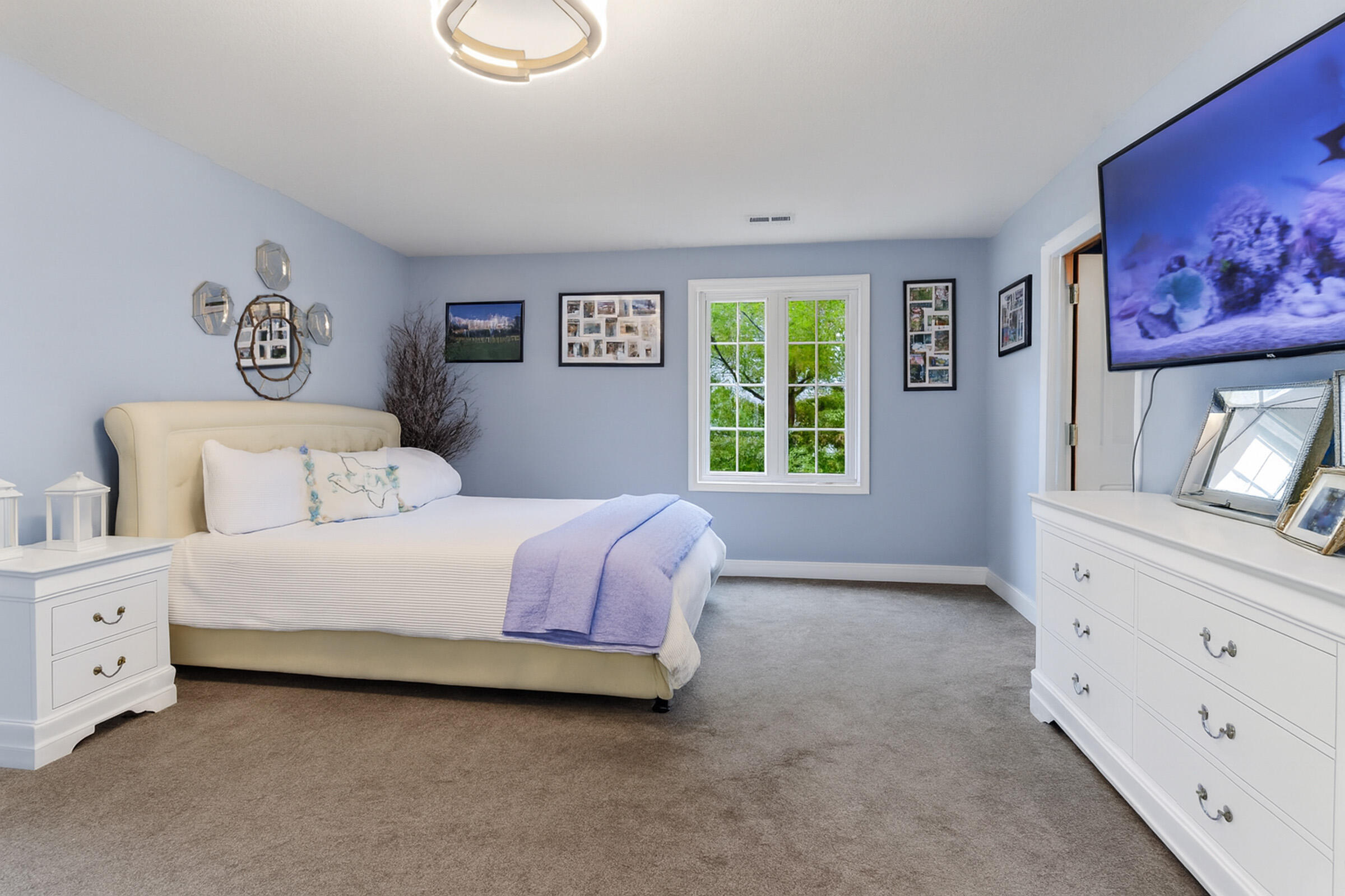 55 Stark Street, Unit 12 Williams Bay, WI 53191 - Photo 7 of 19 Primary bedroom