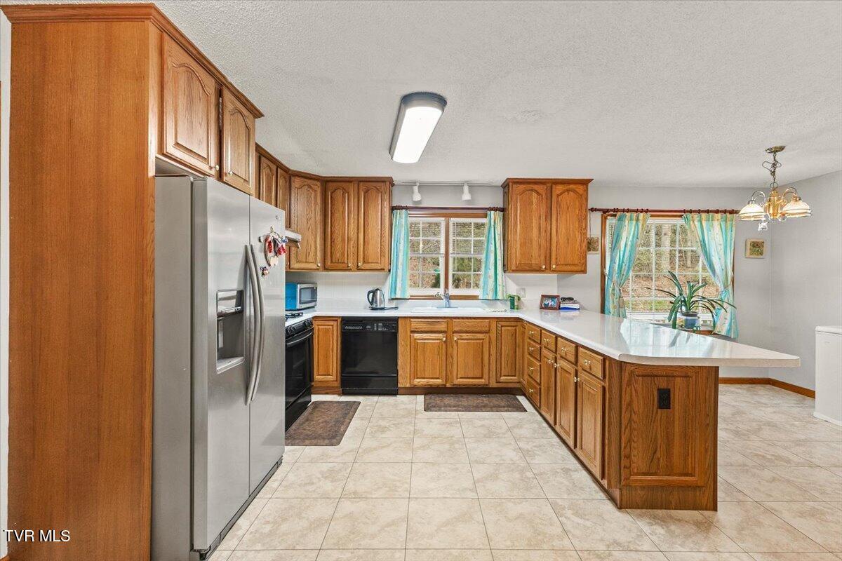 515 Scioto Road Unicoi, TN 37692 - Photo 25 of 55 Kitchen