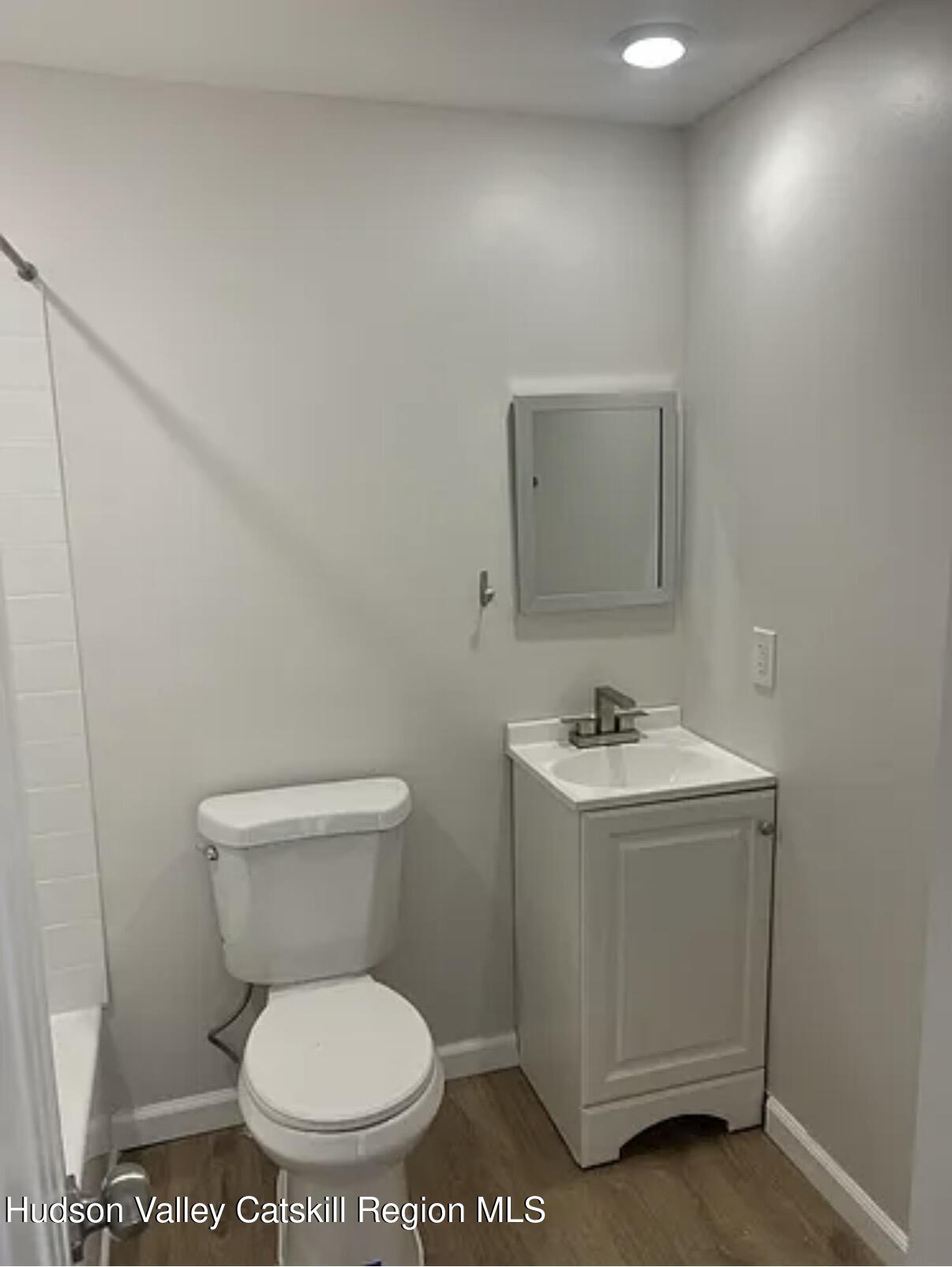 982 South Schodack Road Castleton-on-Hudson, NY 12033 - Photo 11 of 33 #2 Bathroom