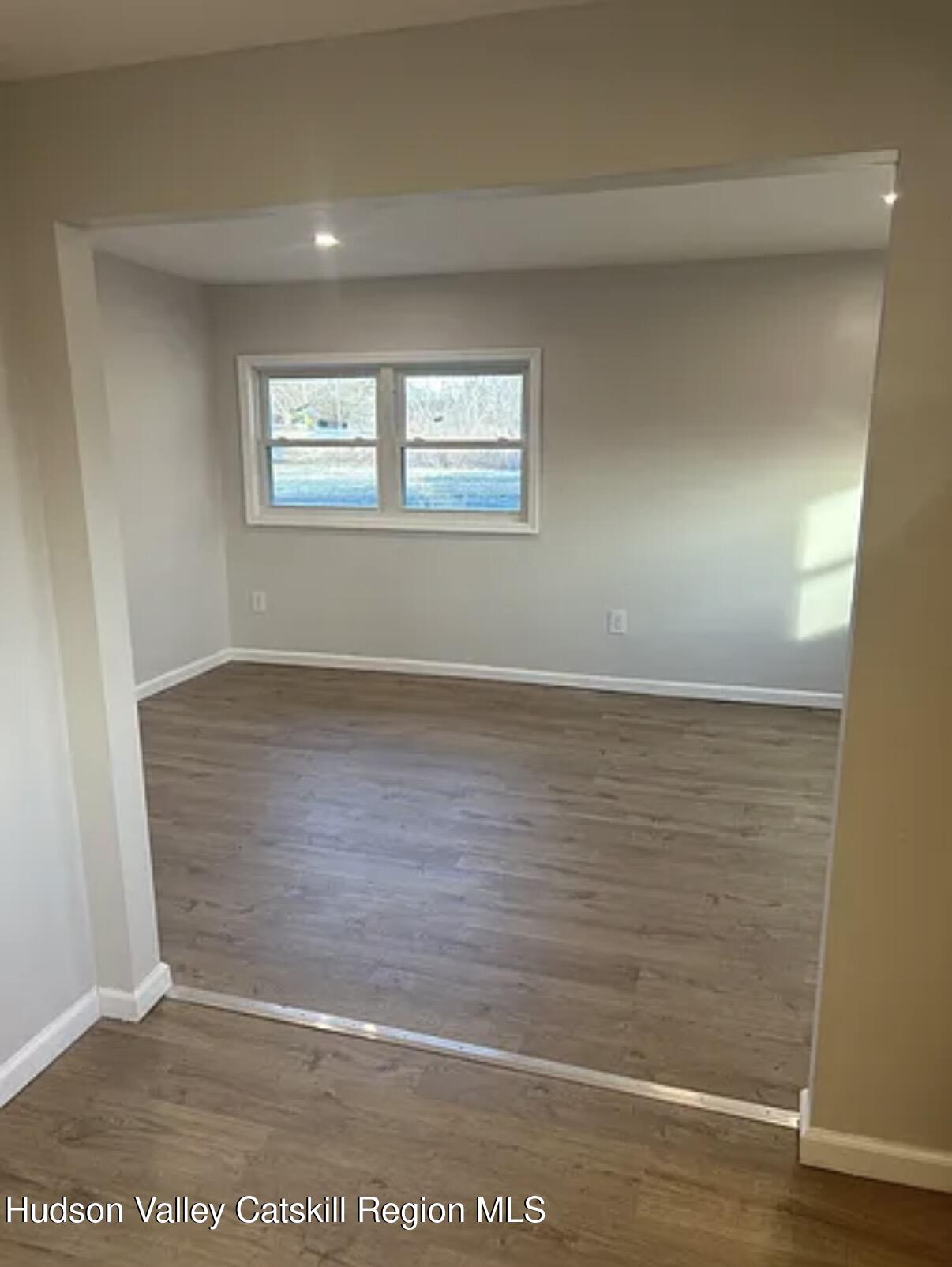 982 South Schodack Road Castleton-on-Hudson, NY 12033 - Photo 17 of 33 #3 living room