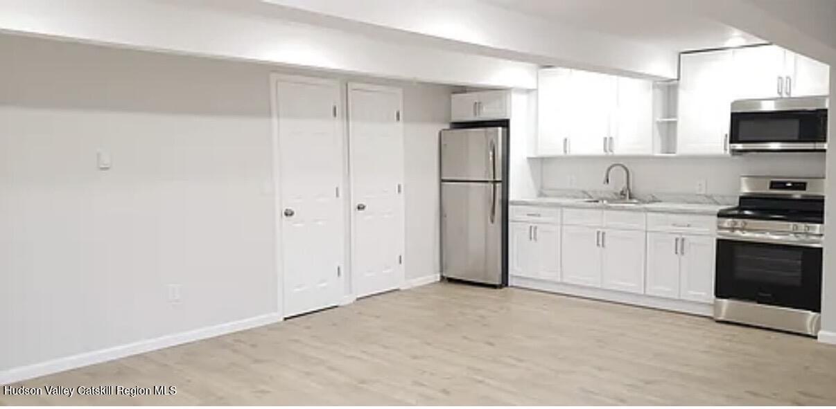 982 South Schodack Road Castleton-on-Hudson, NY 12033 - Photo 3 of 33 #2 kitchen