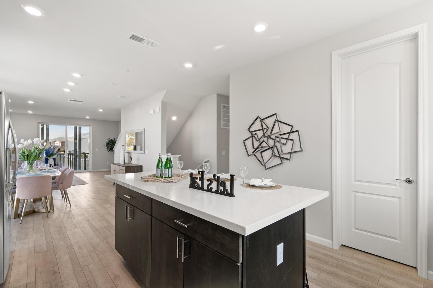 495 Snap Dragon Street Milpitas, CA 95035 - Photo 12 of 33