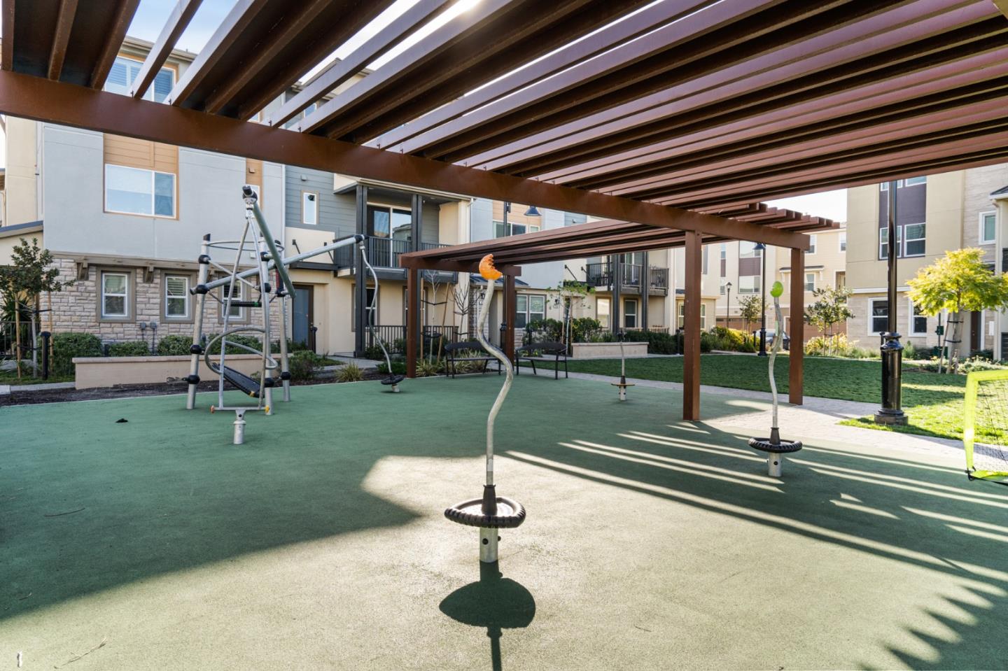 495 Snap Dragon Street Milpitas, CA 95035 - Photo 30 of 33 a swimming pool with outdoor seating