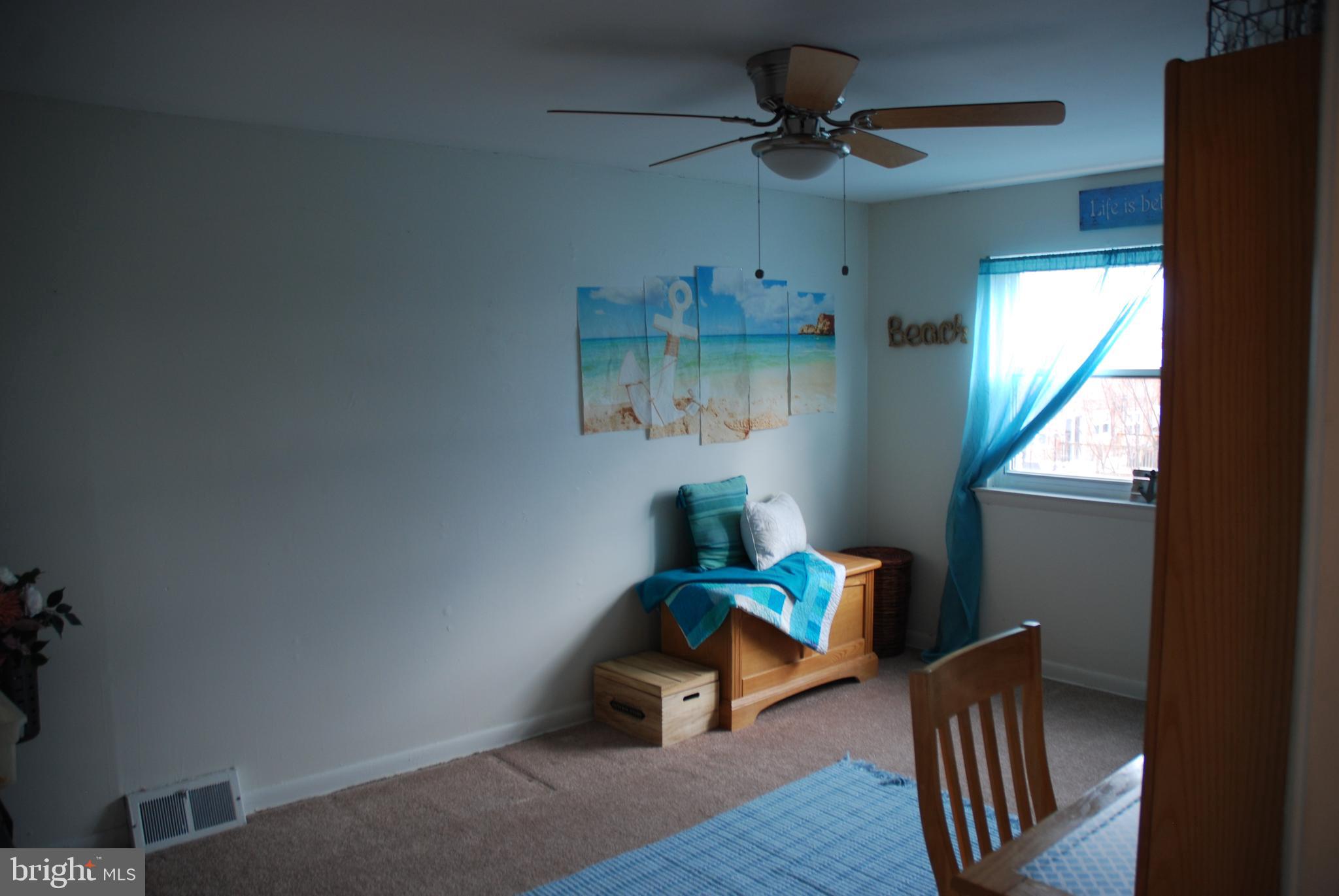 12429 Dunks Ferry Road Philadelphia, PA 19154 - Photo 31 of 47 Bedroom 2